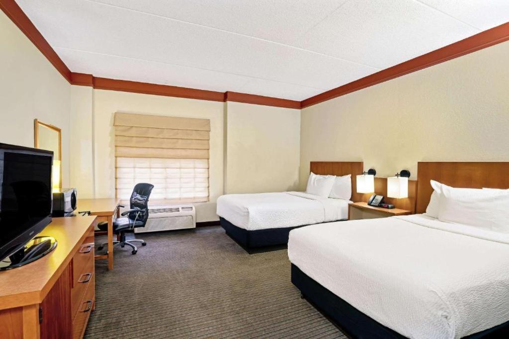 Hotel Hallmarc & Memphis