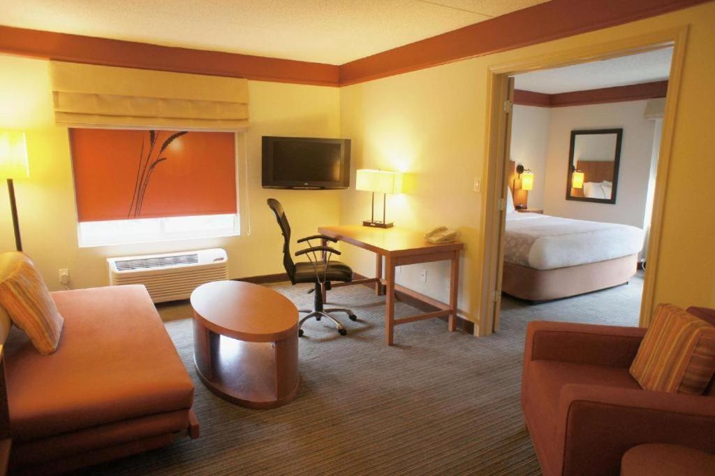 Hallmarc & Hotel Memphis