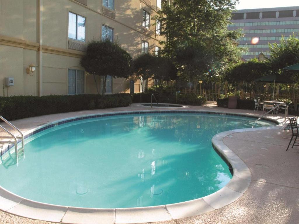 Hotel Hallmarc & Memphis