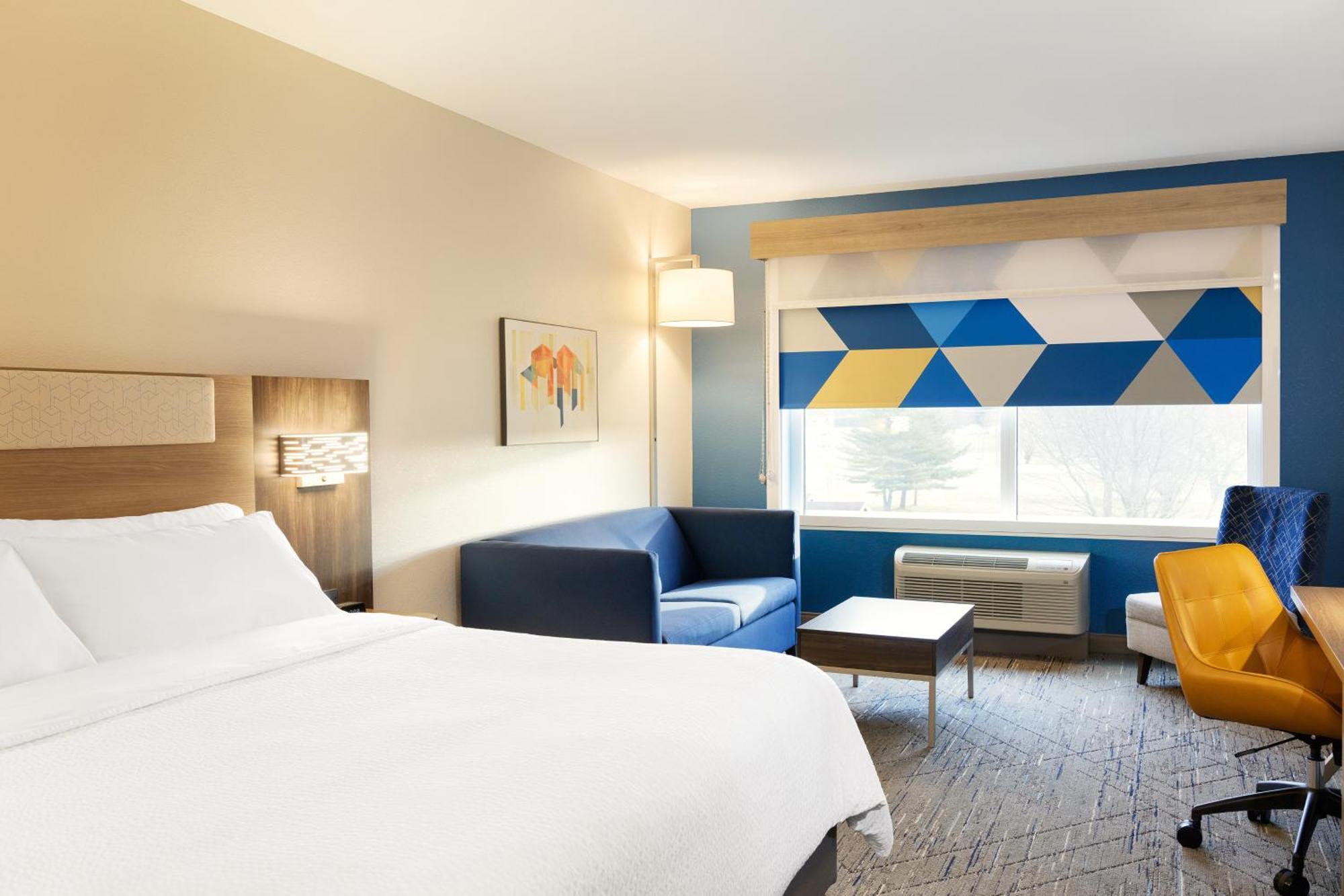 Hotel Express & East By Ihg 2*